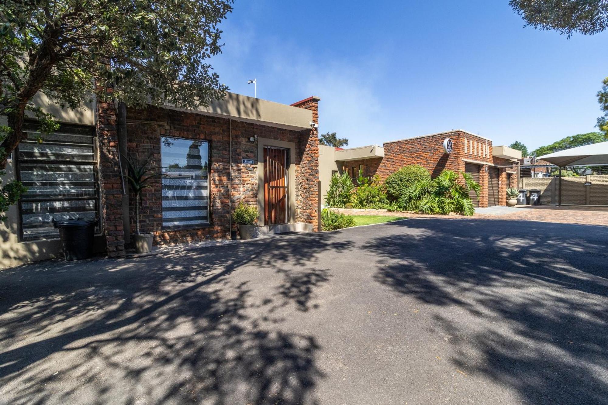 Bosveld In Die Stad 2 Guesthouse Alberton Luaran gambar